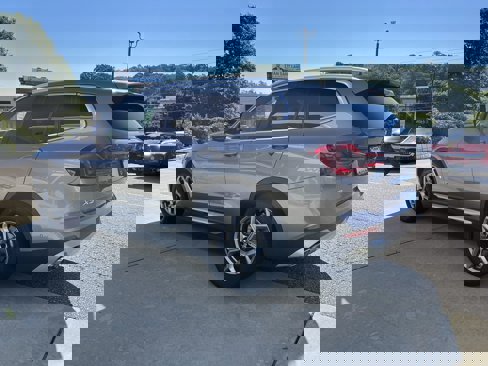 Certified 2024 BMW X3 sDrive30i image 6