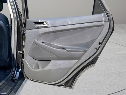 Used 2017 Hyundai Tucson Sport image 25
