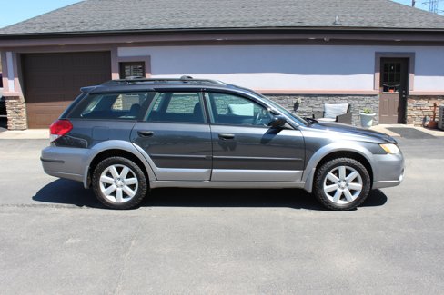 Used 2009 Subaru Outback 2.5i Special Edition image 3