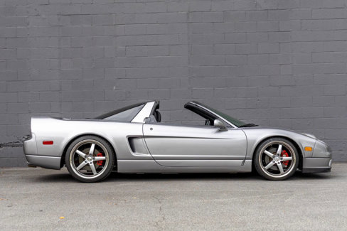 Used 2002 Acura NSX T image 5