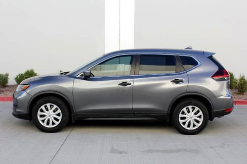 Used 2018 Nissan Rogue S image 8