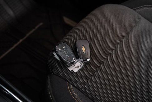 Used 2020 Chevrolet Traverse LT image 57