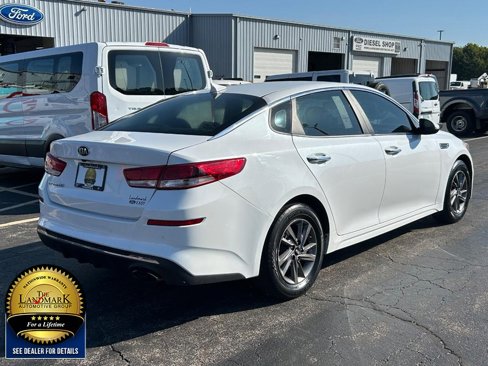 Used 2020 Kia Optima LX image 3