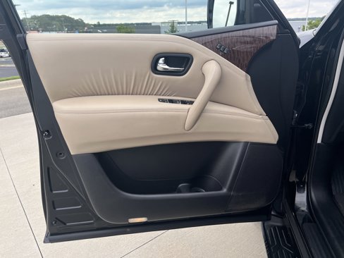 Used 2018 Nissan Armada SL w/ Premium Package image 14
