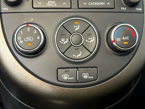 Used 2013 Kia Soul + w/ Audio Pkg image 17