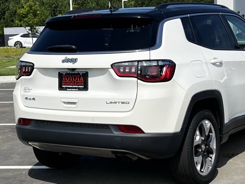 Used 2021 Jeep Compass Limited w/ Sun and Sound Group image 40