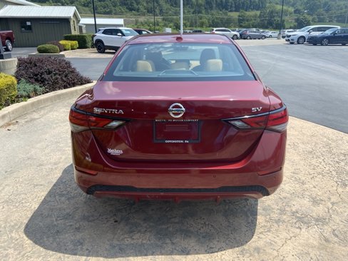 Used 2021 Nissan Sentra SV w/ SV Premium Package image 6