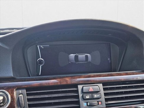 Used 2012 BMW 328i Convertible image 21