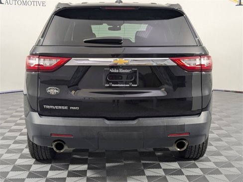 Used 2021 Chevrolet Traverse LS image 6