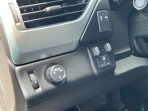 Used 2017 Chevrolet Tahoe LS w/ All-Season Package image 10