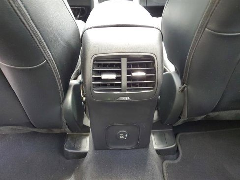Used 2022 Ford Escape SEL w/ Class II Trailer Tow Package image 57