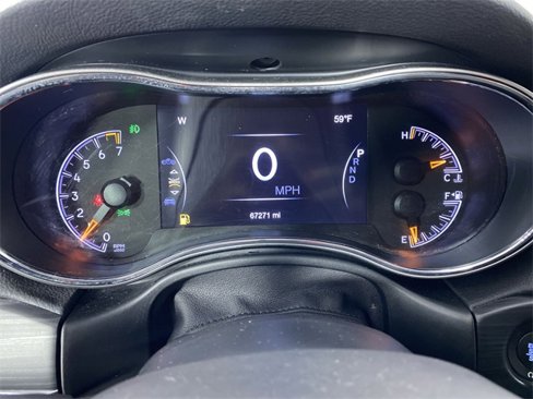 Used 2019 Jeep Grand Cherokee Limited image 6