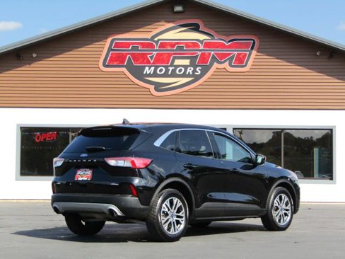 Used 2022 Ford Escape SEL image 5