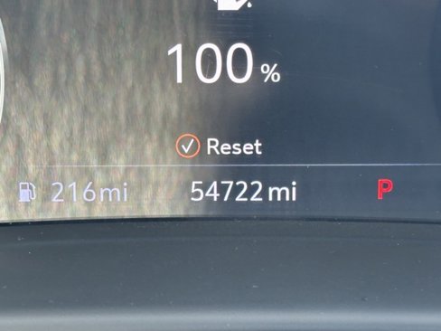 Used 2023 Buick Envision Essence image 13
