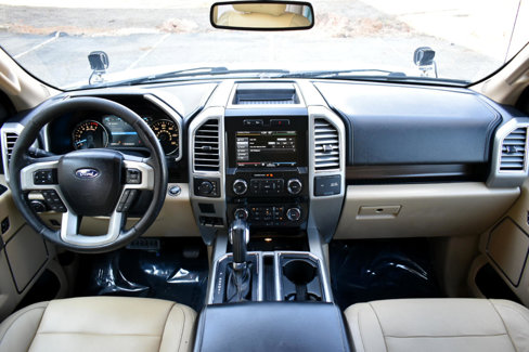 Used 2015 Ford F150 Lariat image 11