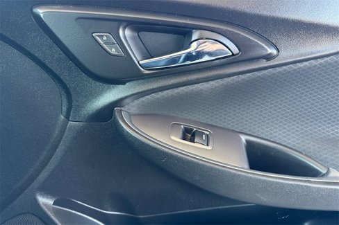 Used 2019 Chevrolet Malibu LT image 24