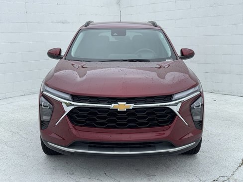 Used 2024 Chevrolet Trax LT image 7