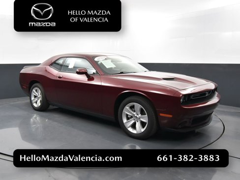 Used 2023 Dodge Challenger SXT image 1