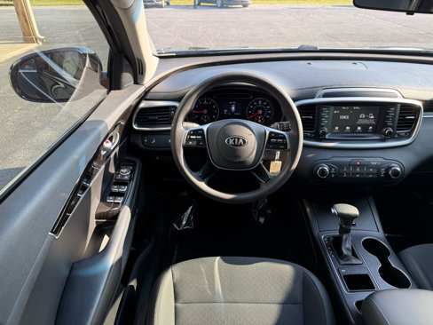 Used 2019 Kia Sorento LX image 15