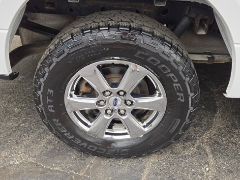 Used 2019 Ford F150 XLT w/ XTR Package image 11
