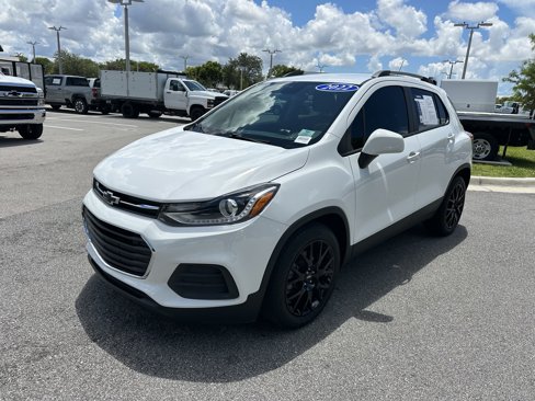 Used 2022 Chevrolet Trax LT w/ Sport Edition image 5