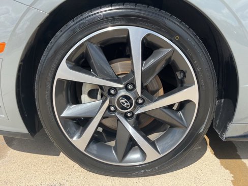 Certified 2023 Hyundai Sonata SEL Plus w/ Cargo Package image 9
