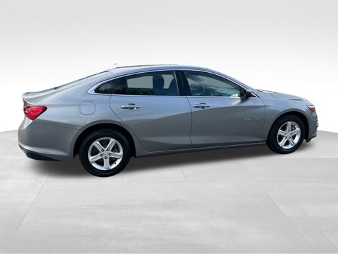 Used 2024 Chevrolet Malibu LT image 8