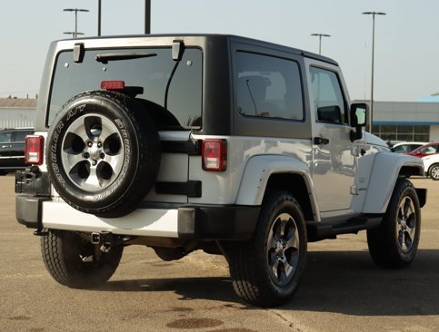 Used 2012 Jeep Wrangler Sahara w/ Dual Top Group image 7