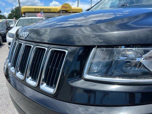 Used 2015 Jeep Grand Cherokee Laredo w/ Quick Order Package 23E image 8