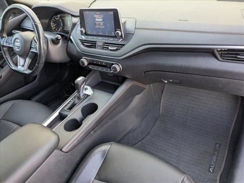 Used 2020 Nissan Altima 2.5 SR image 16