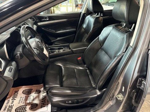 Used 2018 Nissan Maxima 3.5 SV image 18