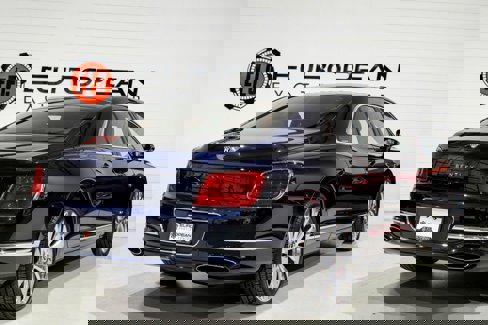 Used 2021 Bentley Flying Spur W12 image 29