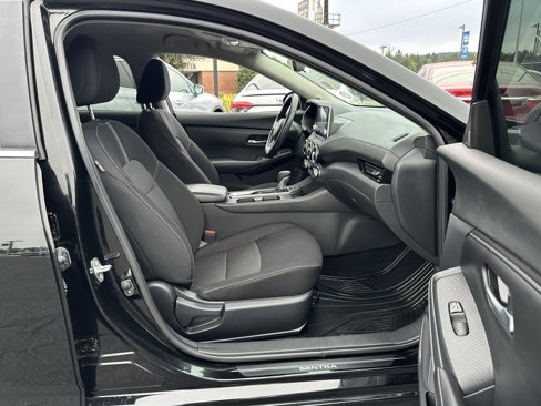 Used 2022 Nissan Sentra SV image 9