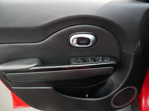 Used 2016 Kia Soul + w/ Audio Package image 9