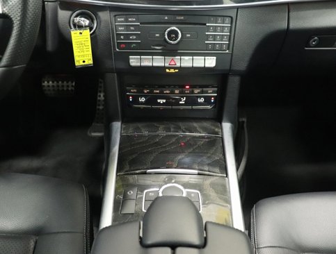 Certified 2016 Mercedes-Benz E 350 4MATIC Sedan image 20