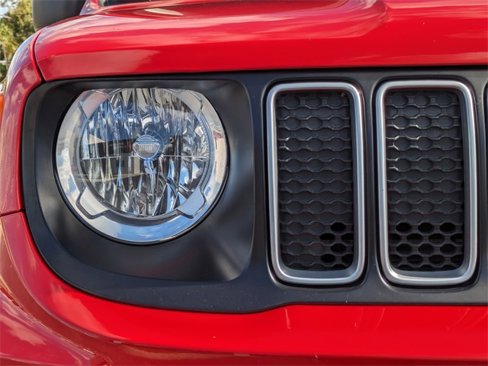 Used 2022 Jeep Renegade Sport w/ Sport Appearance Group image 10