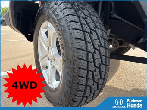 Used 2021 Jeep Wrangler Sport S image 19