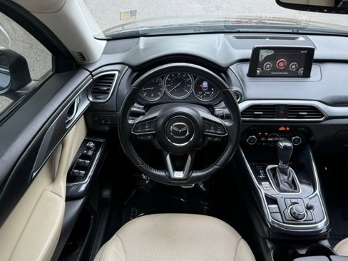 Used 2018 MAZDA CX-9 Touring image 7