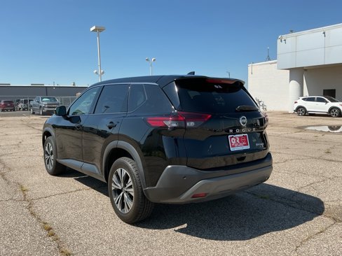 Used 2021 Nissan Rogue SV image 7