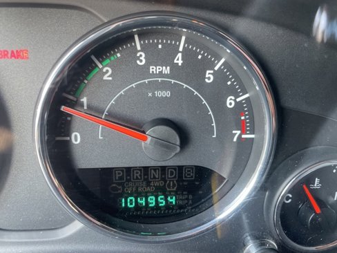 Used 2012 Jeep Wrangler Unlimited Sport image 13