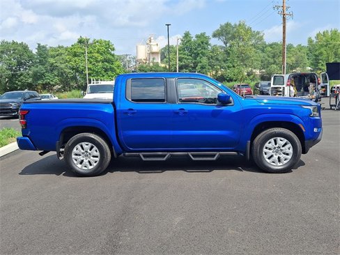 Used 2024 Nissan Frontier SV w/ SV Convenience Package image 11