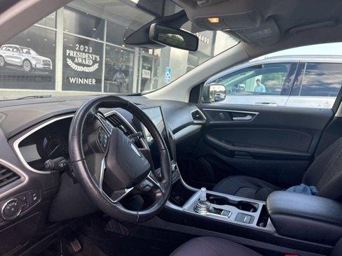 Used 2021 Ford Edge SEL w/ Convenience Package image 8