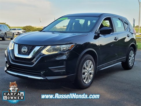 Used 2018 Nissan Rogue S image 17