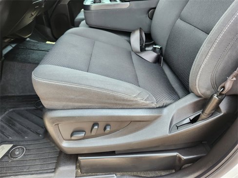 Used 2018 Chevrolet Silverado 1500 LT w/ All Star Edition image 10