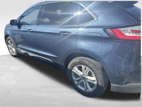 Used 2019 Ford Edge SEL w/ Equipment Group 201A image 3