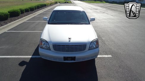 Used 2002 Cadillac De Ville w/ Comfort/Convenience Pkg image 5
