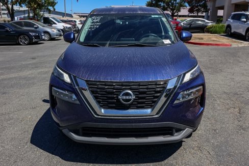 Used 2023 Nissan Rogue SV image 9