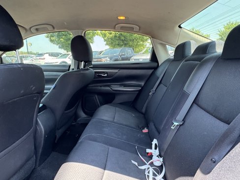 Used 2016 Nissan Altima 2.5 SR image 16