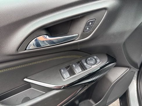 Used 2024 Chevrolet Trax ACTIV image 10