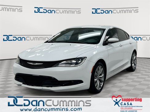 Used 2016 Chrysler 200 S image 1